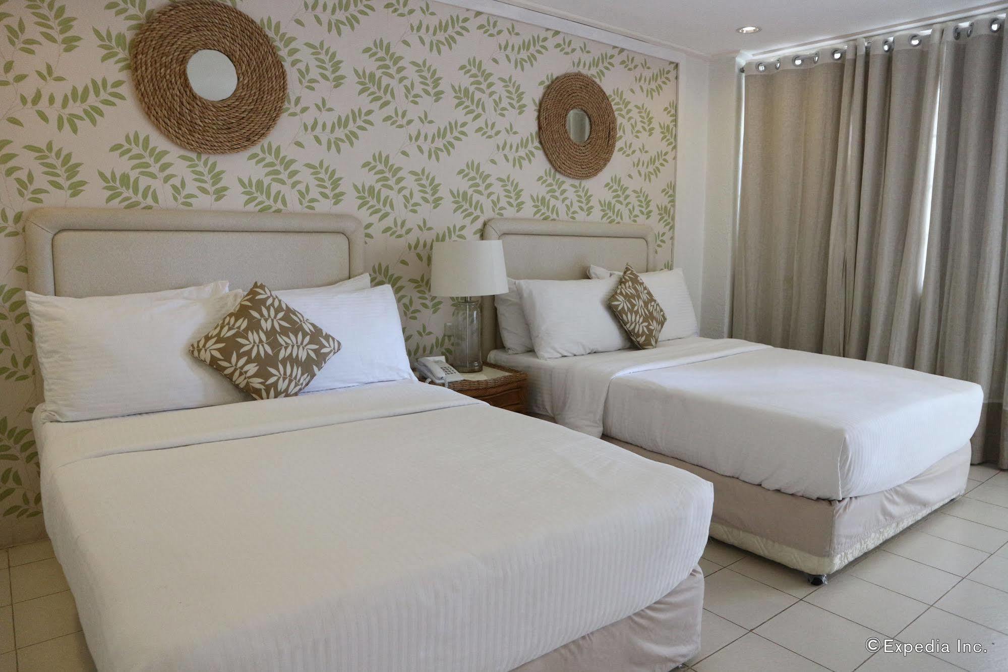 Sta. Monica Beach Club Dumaguete City Buitenkant foto